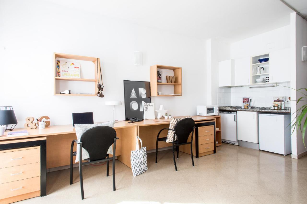 Residencia Universitaria Resa Francesc Giralt I Serra Terrassa Eksteriør bilde
